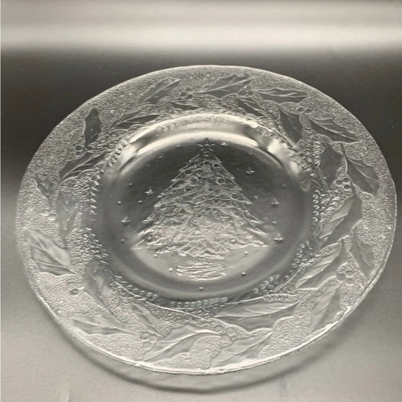Arcoroc 5 Pcs. Holly Tree Christmas Design Dinner Plates 10.5” Clear Glass Vtg. - Picture 9 of 12